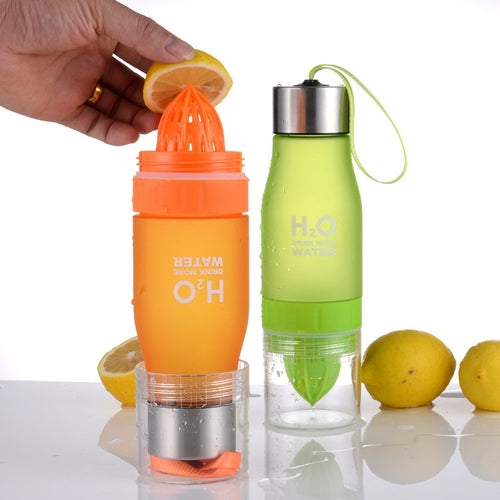 FreshFusion squeeze&amp;sip - Zitronenpressenflasche